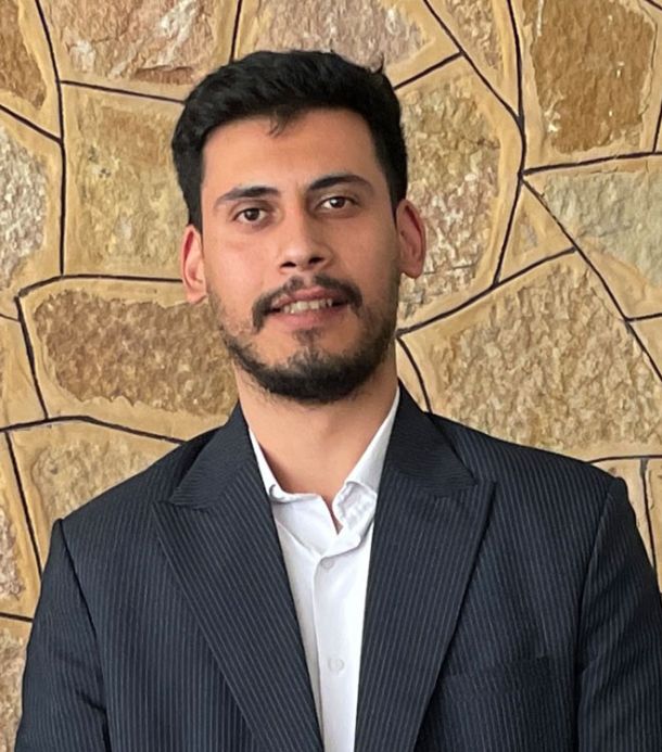 داریوش هوشیار